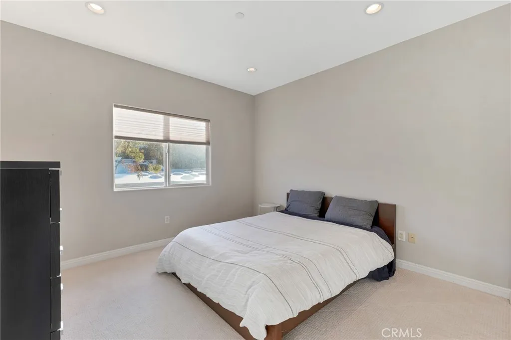 10866 Bluffside 5, Studio City, California 91604 home-pic-26